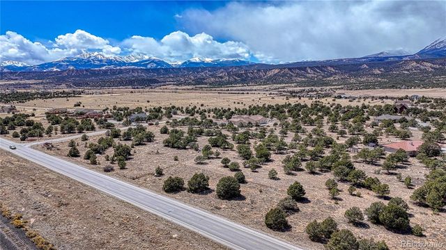 12499 Las Colinas Drive, Salida, CO 81201