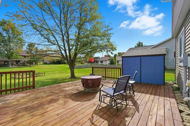 2227 Candlewick Drive, Fort Wayne, IN 46804