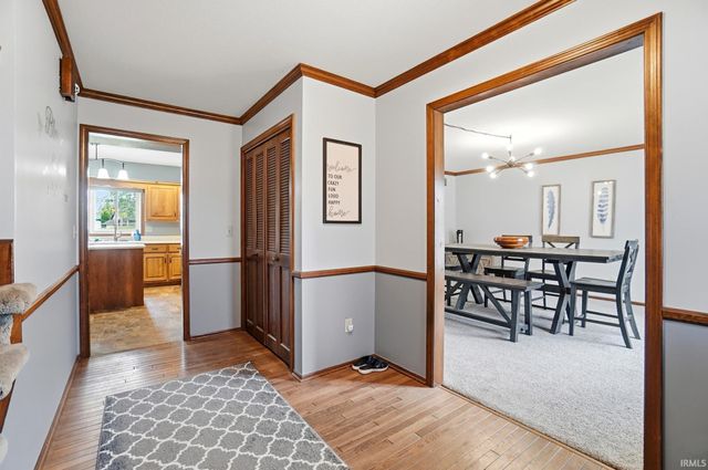 2227 Candlewick Drive, Fort Wayne, IN 46804