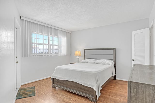 28 Yacht Club Drive, North Palm Beach, FL 33408