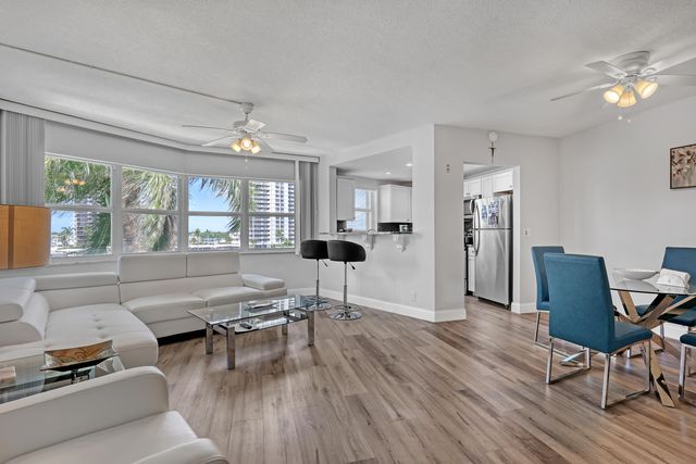 28 Yacht Club Drive, North Palm Beach, FL 33408