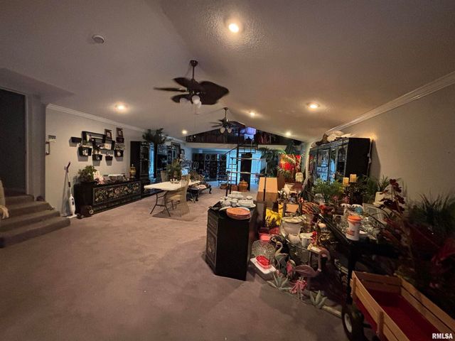 203 E 4TH Street, Brookport, IL 62910