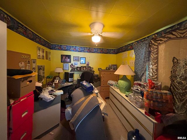 203 E 4TH Street, Brookport, IL 62910