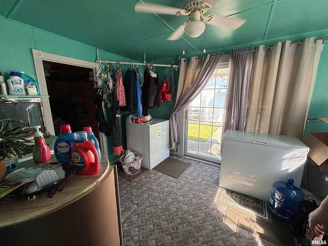 203 E 4TH Street, Brookport, IL 62910