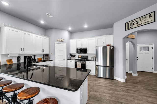 5339 Clear Springs Avenue, Springdale, AR 72762
