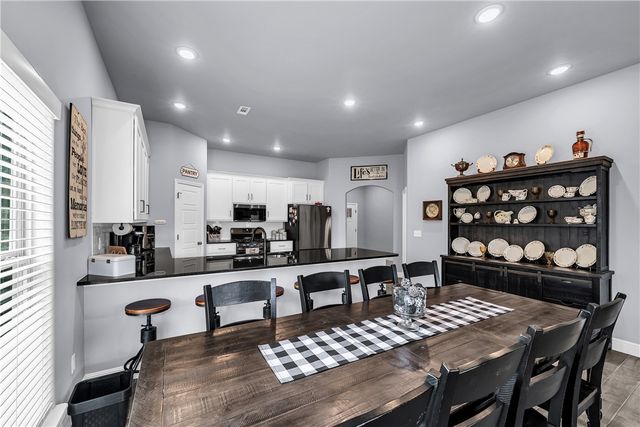 5339 Clear Springs Avenue, Springdale, AR 72762