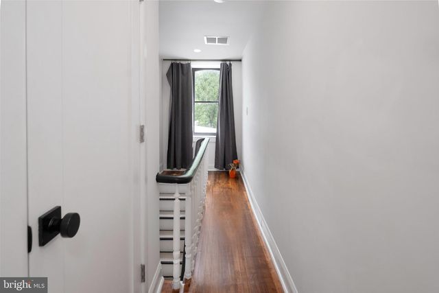 156 MERCER ST, Trenton, NJ 08611