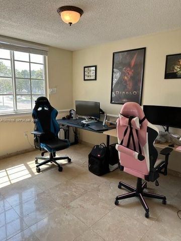 11155 SW 5th Pl 205, Pembroke Pines, FL 33025