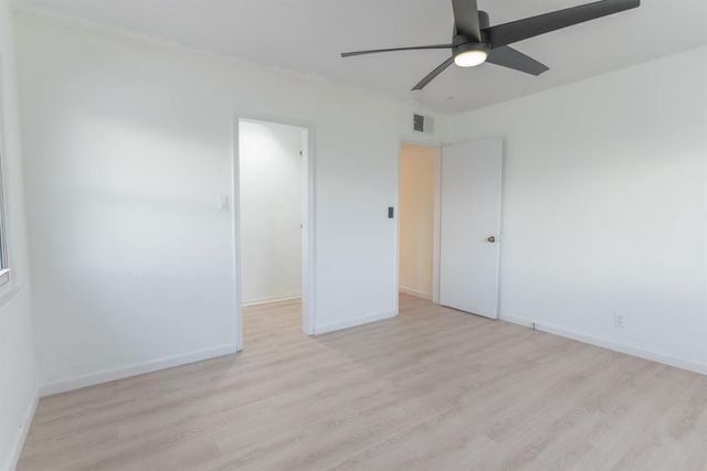 4883 E Michigan Avenue, Fresno, CA 93703