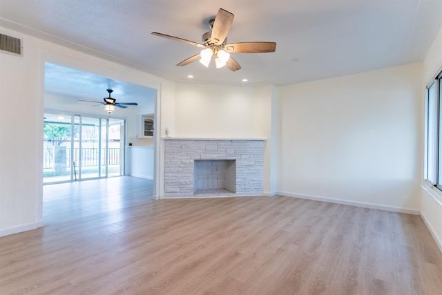 4883 E Michigan Avenue, Fresno, CA 93703