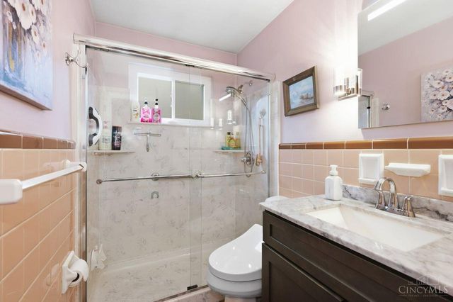 618 Ivyhill Drive, Delhi Twp, OH 45238
