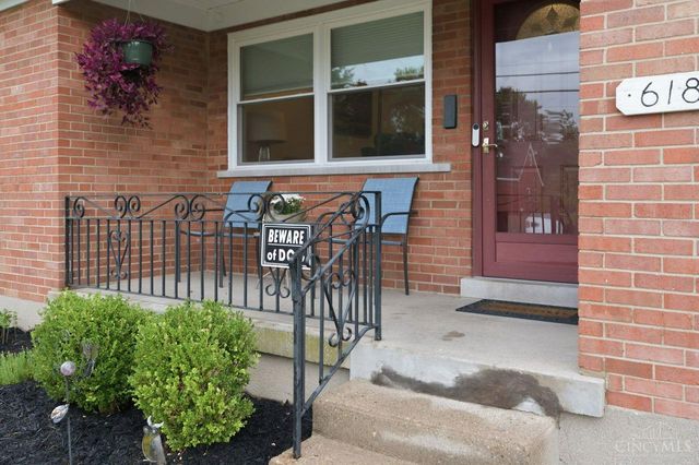 618 Ivyhill Drive, Delhi Twp, OH 45238