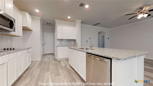 15121 Planeview Drive, Salado, TX 76571