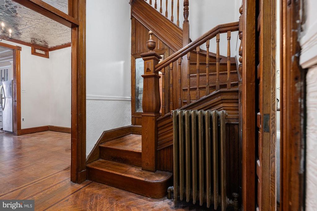 Image 14 of property listing at 2744 E BALTIMORE ST, Baltimore, MD 21224