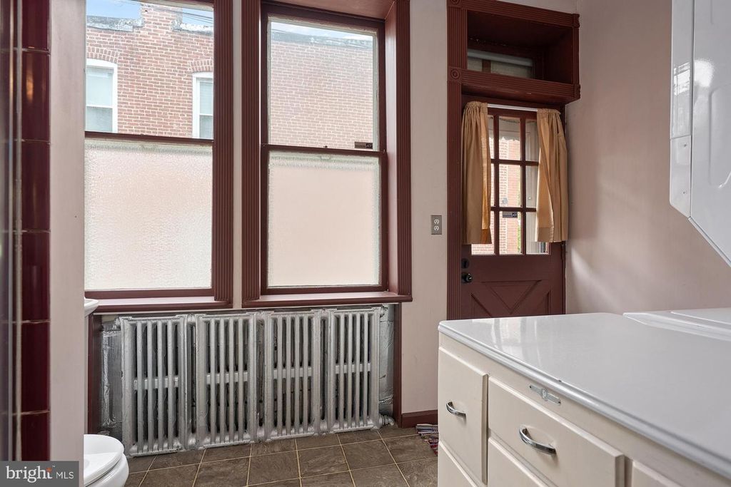 Image 25 of property listing at 2744 E BALTIMORE ST, Baltimore, MD 21224