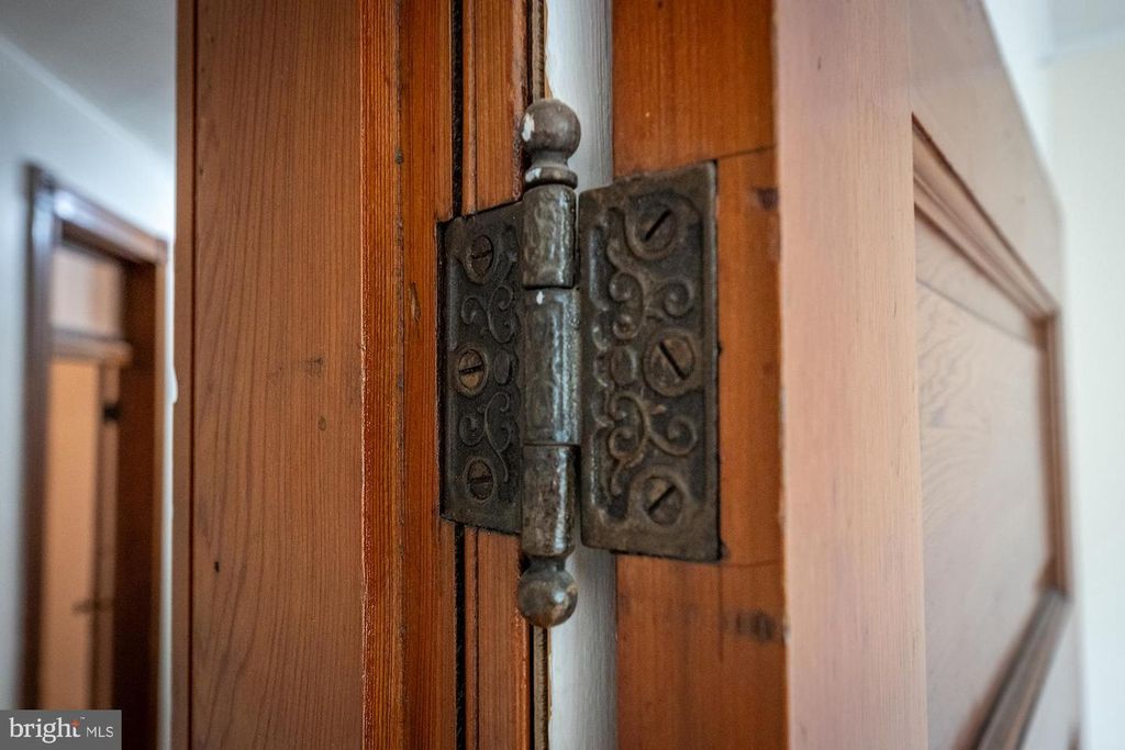 Image 34 of property listing at 2744 E BALTIMORE ST, Baltimore, MD 21224