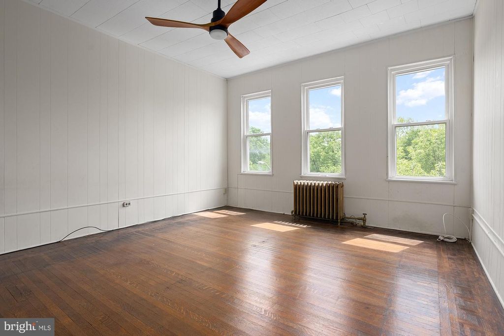 Image 44 of property listing at 2744 E BALTIMORE ST, Baltimore, MD 21224