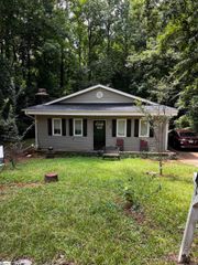 1 Wales Avenue, Piedmont, SC 29673