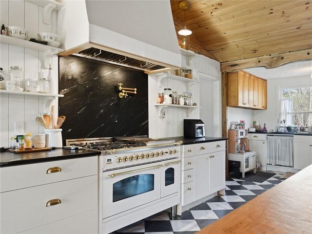 617 Arbor Hill Road, Canton, GA 30115