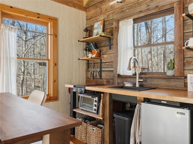 617 Arbor Hill Road, Canton, GA 30115