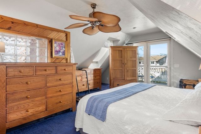 127C Taylor Ave, Plymouth, MA 02360