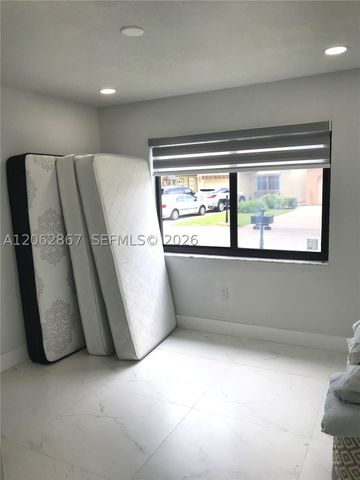 6651 NW 173rd Ln 6651, Hialeah, FL 33015