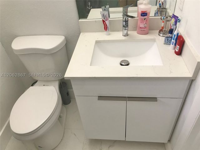 6651 NW 173rd Ln 6651, Hialeah, FL 33015