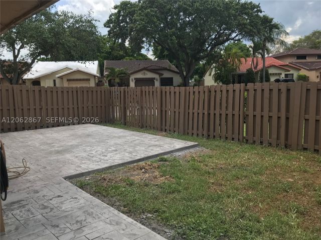 6651 NW 173rd Ln 6651, Hialeah, FL 33015