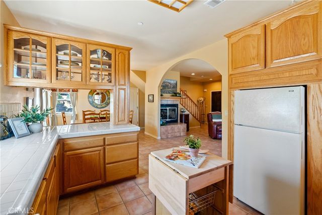 725 Spring Creek Way, Templeton, CA 93465