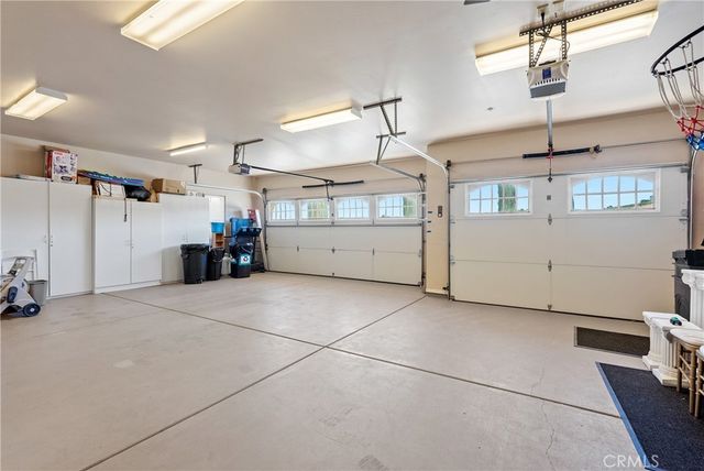 725 Spring Creek Way, Templeton, CA 93465