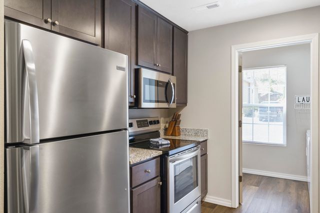 2964 Vineyards Parkway, 4, Branson, MO 65616