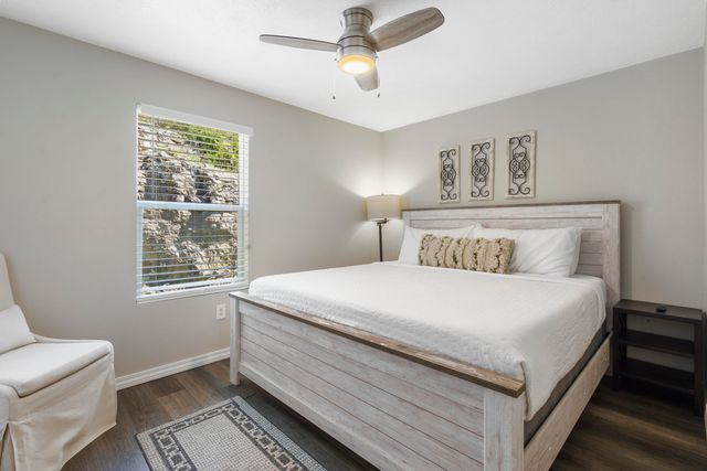2964 Vineyards Parkway, 4, Branson, MO 65616