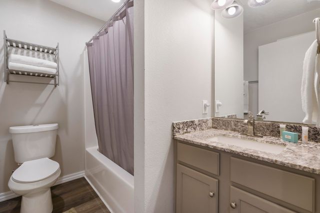 2964 Vineyards Parkway, 4, Branson, MO 65616