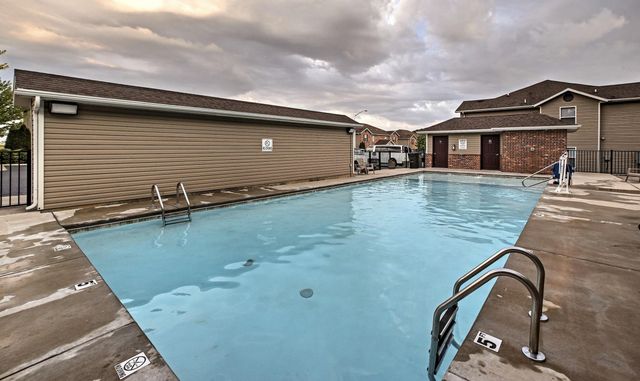 2964 Vineyards Parkway, 4, Branson, MO 65616