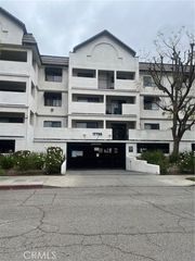 17735 Kinzie 116, Northridge (los Angeles), CA 91325