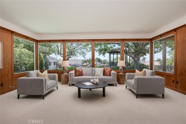 1060 W Leadora Avenue, Glendora, CA 91741