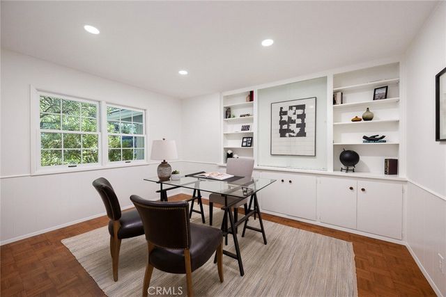 1060 W Leadora Avenue, Glendora, CA 91741