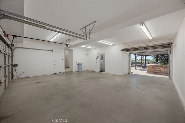 1060 W Leadora Avenue, Glendora, CA 91741