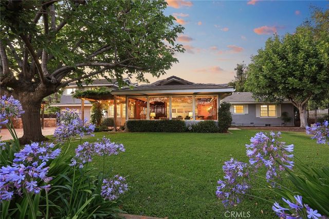 1060 W Leadora Avenue, Glendora, CA 91741