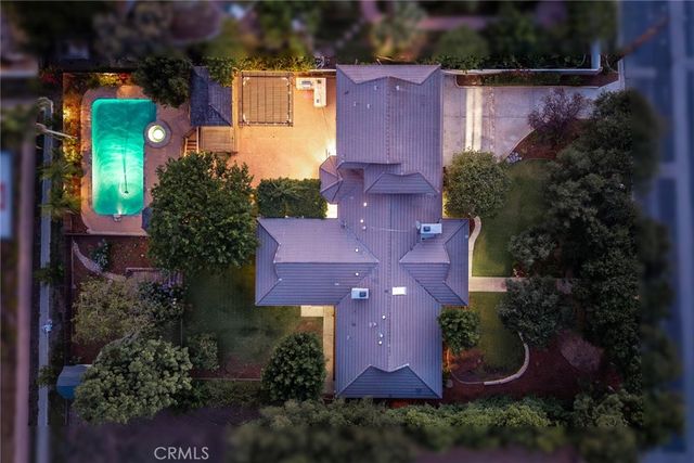 1060 W Leadora Avenue, Glendora, CA 91741