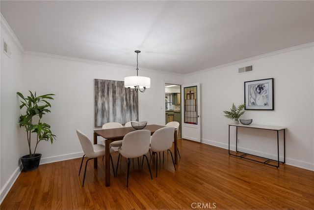 1060 W Leadora Avenue, Glendora, CA 91741