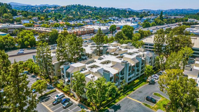 5500 Owensmouth Avenue 104, Los Angeles, CA 91367