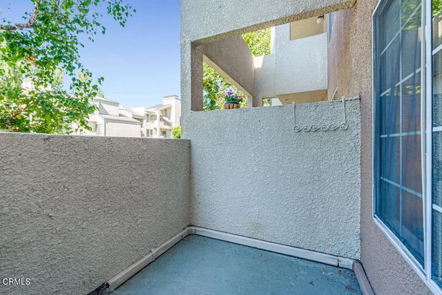 5500 Owensmouth Avenue 104, Los Angeles, CA 91367