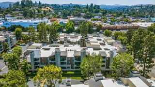 5500 Owensmouth Avenue 104, Los Angeles, CA 91367