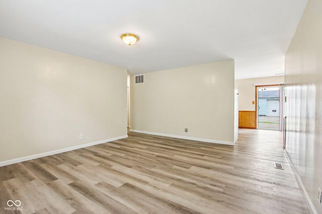 7910 Souter Drive, Indianapolis, IN 46219