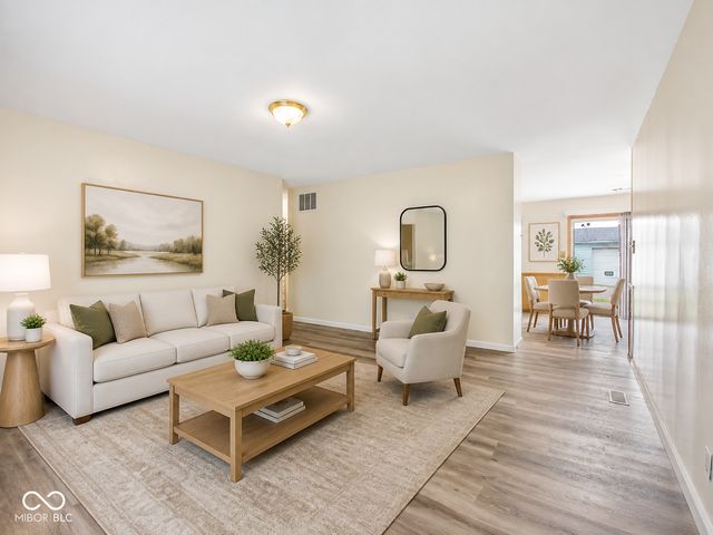 7910 Souter Drive, Indianapolis, IN 46219