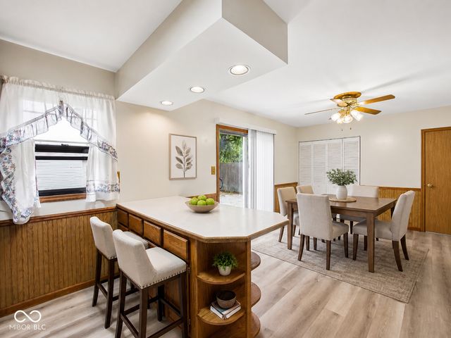 7910 Souter Drive, Indianapolis, IN 46219