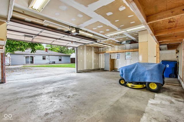 7910 Souter Drive, Indianapolis, IN 46219