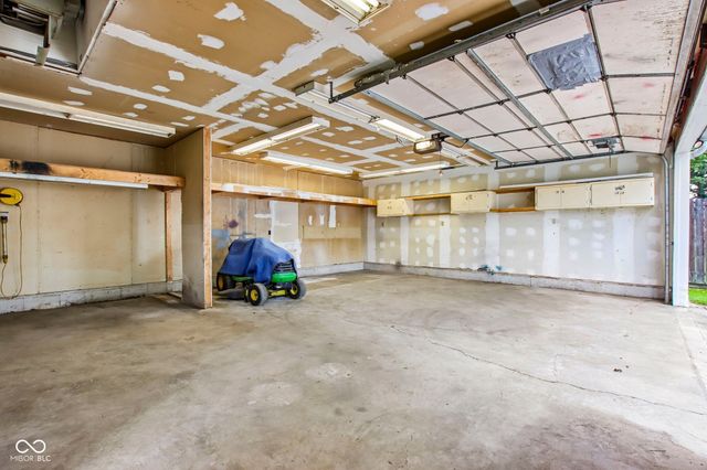 7910 Souter Drive, Indianapolis, IN 46219