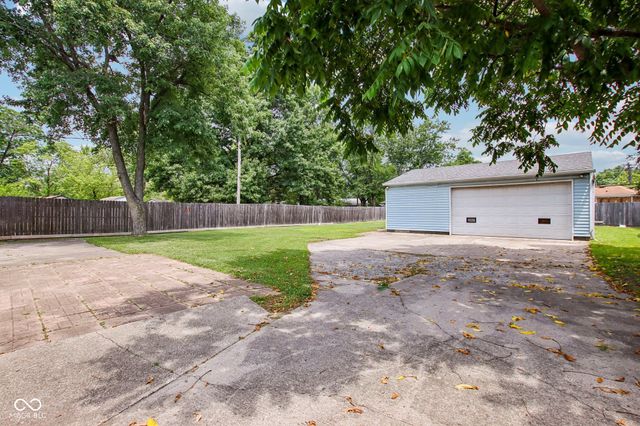 7910 Souter Drive, Indianapolis, IN 46219